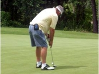 greg-shorts-9th-putt